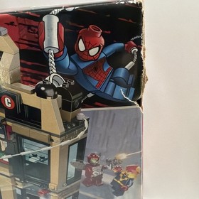 BOX ONLY: LEGO Marvel Super Heroes 76005 Daily Bugle Showdown Ultimate Spiderman