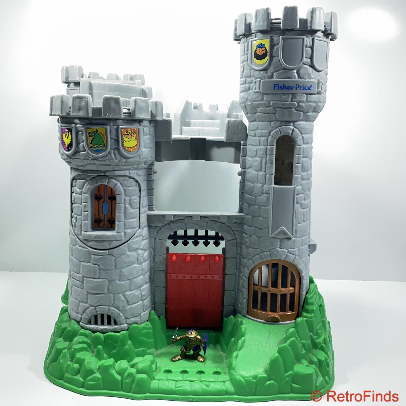 Vintage 1994 Fisher Price Great Adventures Castle w/ Knight Medieval Set 7110 I