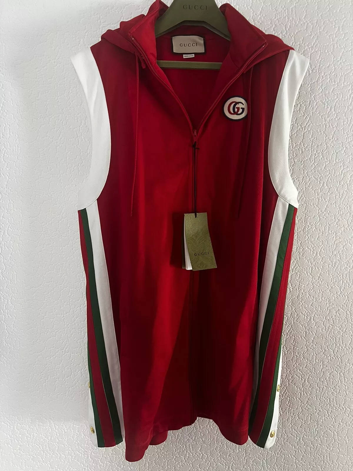 ROBE SPORTIVE ROUGE À CAPUCHE FEMME GUCCI TAILLE M