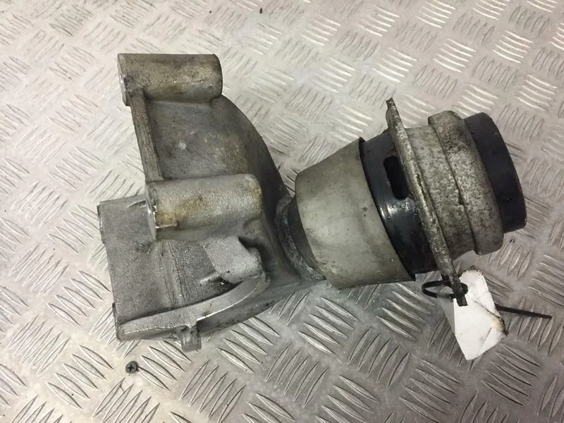 7L6199131 7L6.199.131 Engine Mounting and Transmission Mount (Eng  
