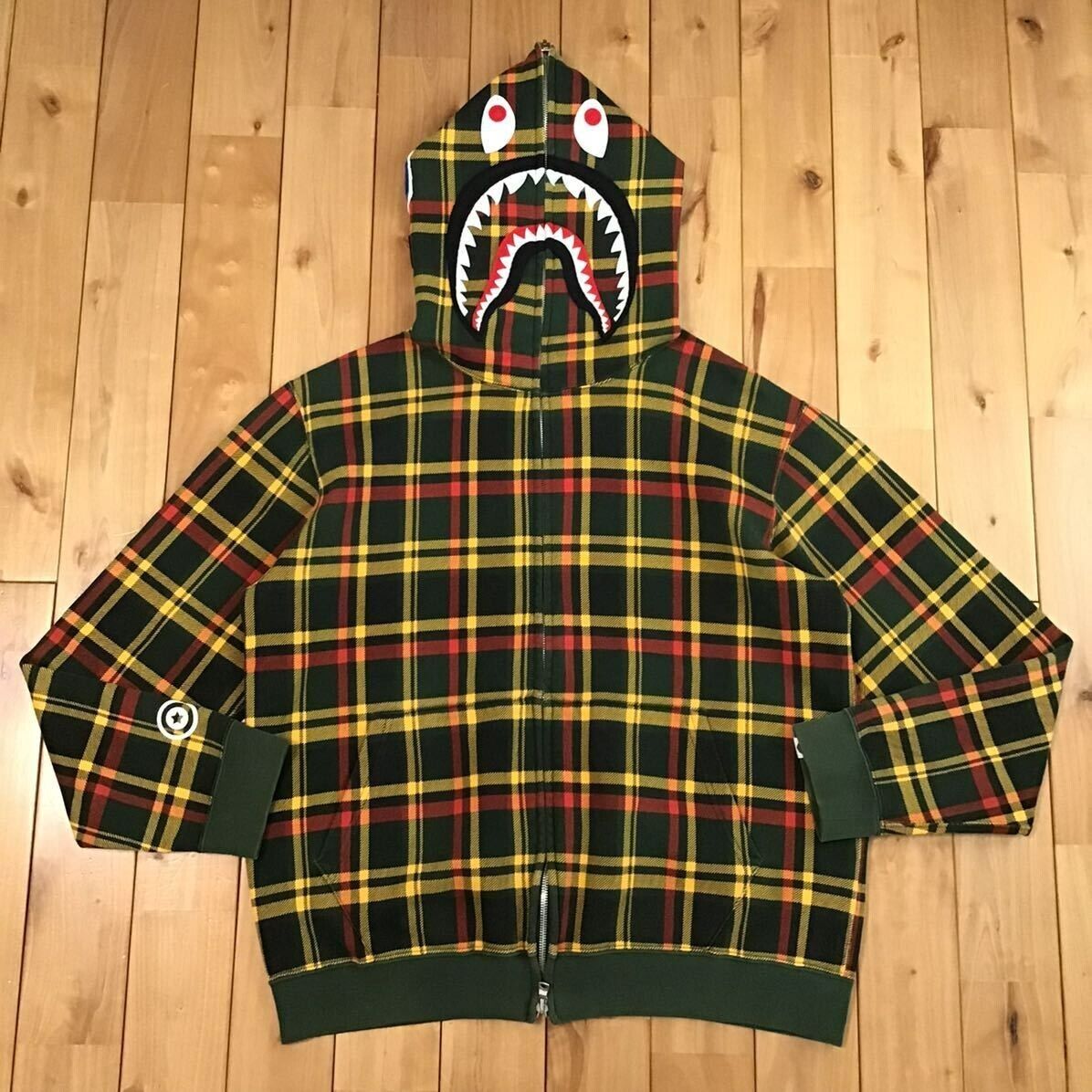 競売 APE BATHING A 2001 コットンスタジャン プリント 競売 APE BATHING A 2001 コットンスタジャン プリント
