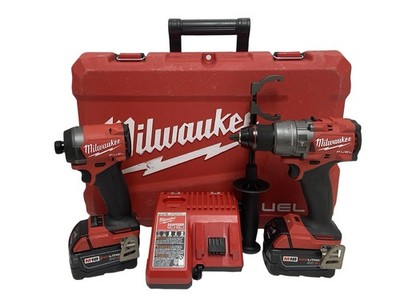 MILWAUKEE 3697-22 M18 FUEL 2-TOOL COMBO KIT 5.0AH XC BATTERIES & CAS (EPJ033146)