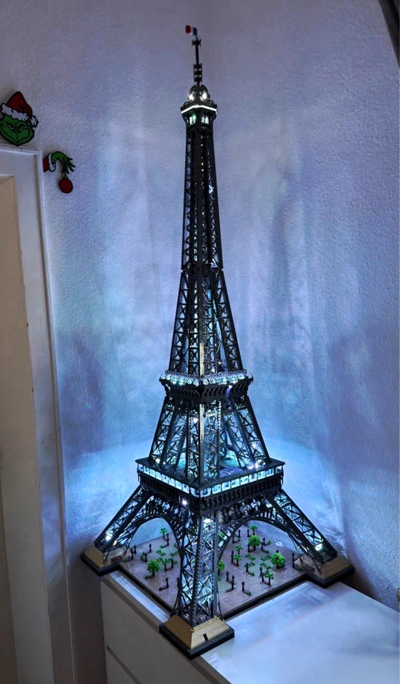 LEGO Icons 10307 Eiffel Tower, Foto 1 von 5