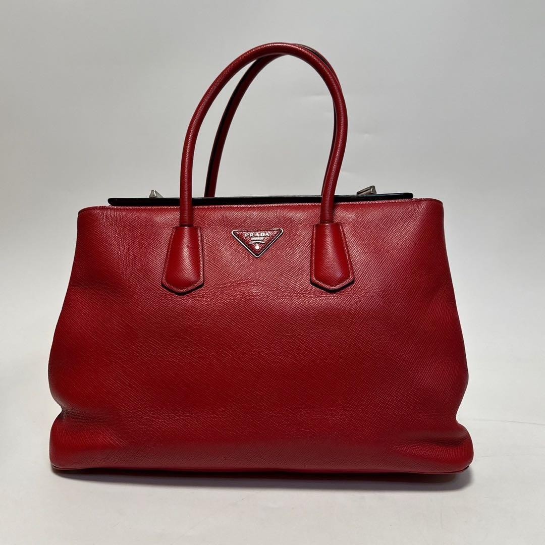 Excellent condition recent model Prada Saffiano C… - image 2