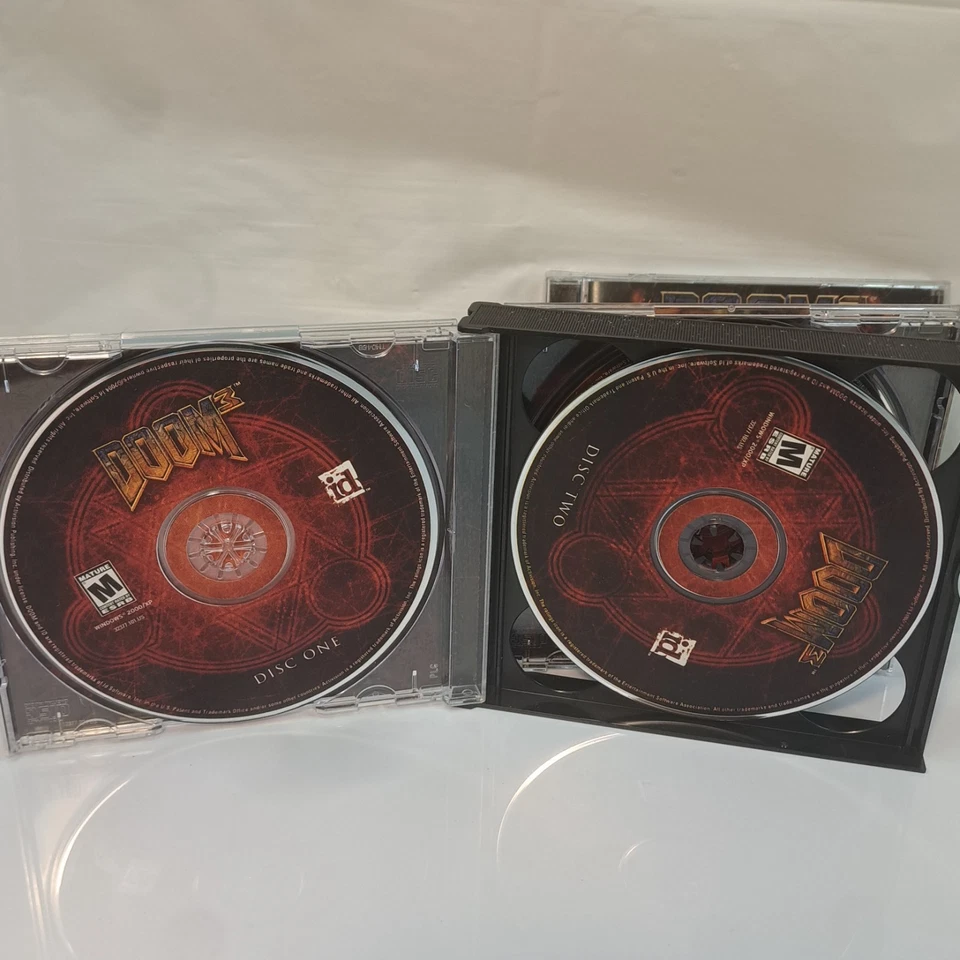 Doom 3 +Expansion Pack Resurrection of Evil PC Computer Complete Fantasy Shooter - Image 2 of 4
