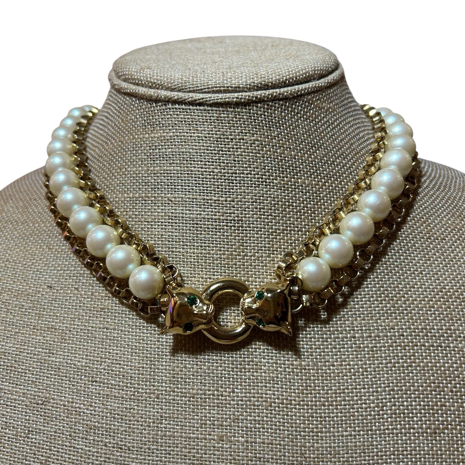 Rara collana vintage multifilo pantera Givenchy finta perla e catena oro