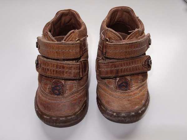 Zapatos marrones tipo bota. Unisex, niño, niña. Nº 21. Billowy. COMBINO ENVÍOS