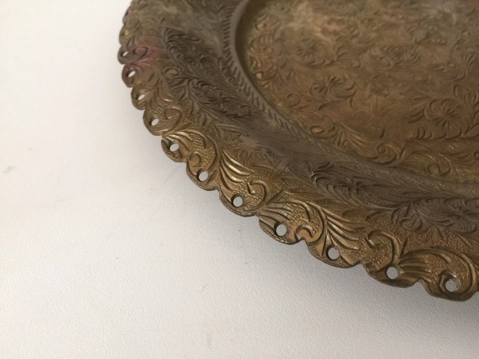 Vintage India Detail Hand Engraved Brass Plate, 9 1/2" Diameter - Image 4 of 4