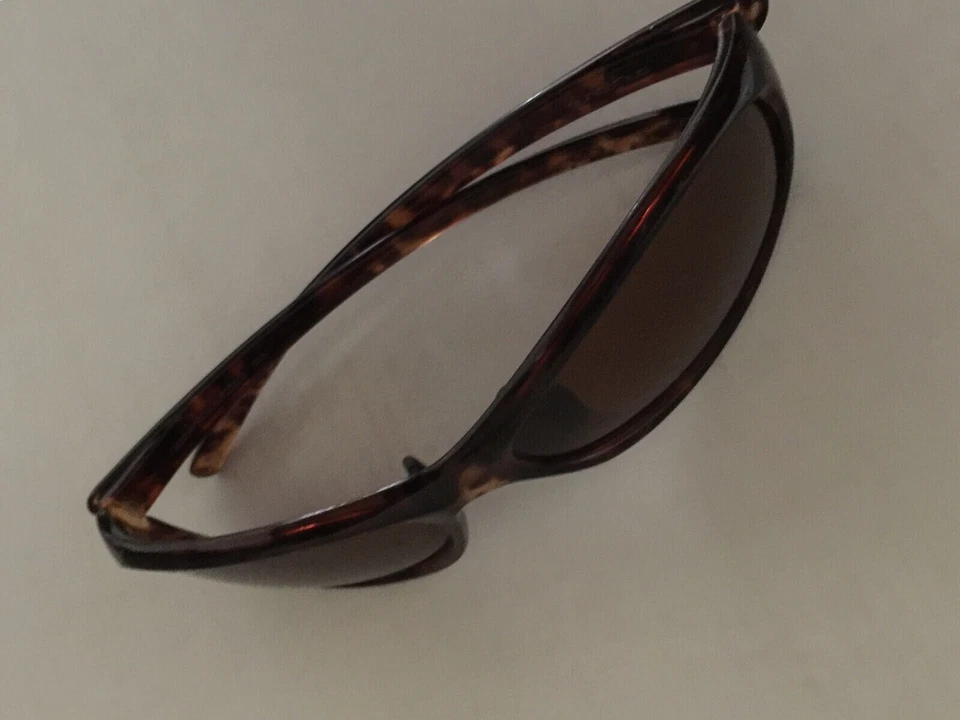 Suncloud Milestone Polarized Sunglass with Polycarbonate Lens - Image 3 of 4