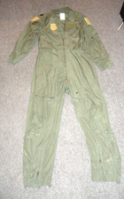 USGI MILITARY ISSUE FLYERS CWU-27/P TYPE 1 CLASS 1 SAGE GREEN 1590 COVERALL 42L