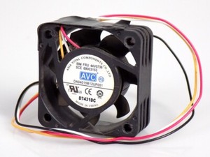 IBM 44V0736 Ersatzteil: HDD Festplatten Fan Lüfter Kühler Cooler für 4838-510
