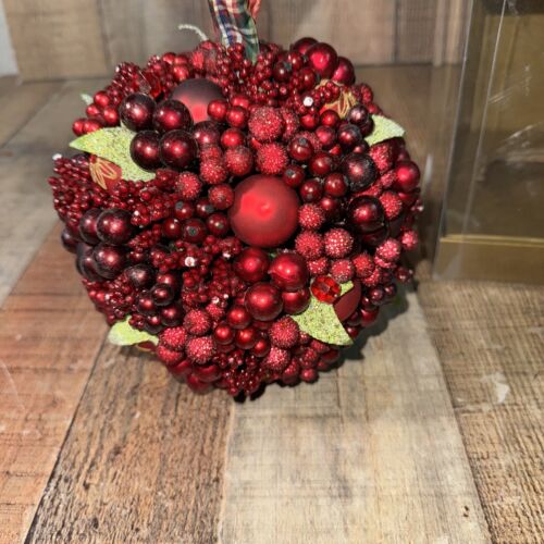 Vintage Waterford Red Pepper Berry Kissing Ball; In Original Box - Picture 5 of 11