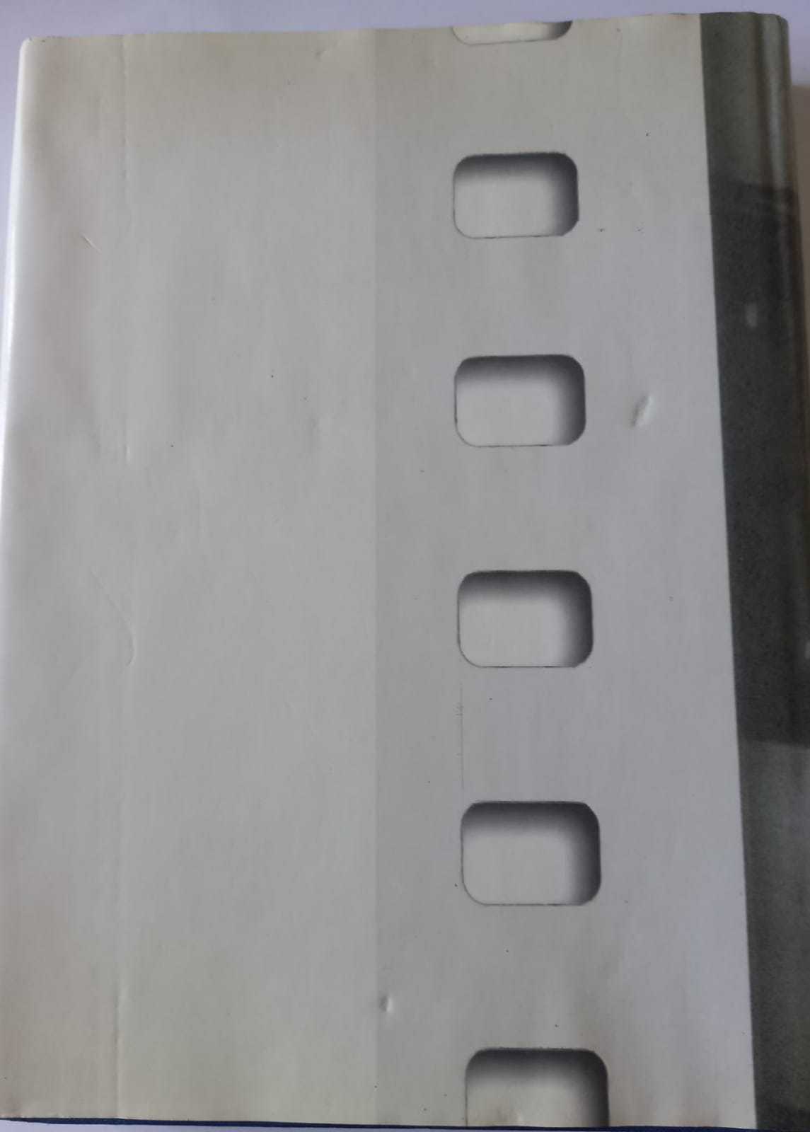 Foto 2 di 2