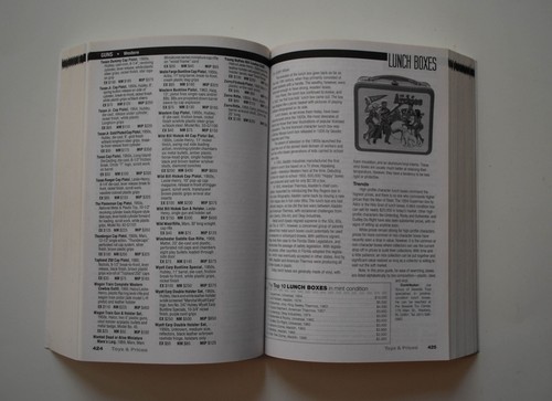 20th Edition Toys & Prices softcover Mark Bellomo color inserts minor cover wear - Picture 5 of 7
