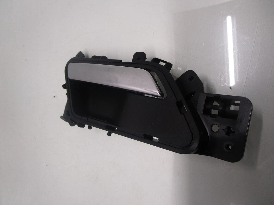 16-19 JAGUAR XF MANIJA PUERTA INTERIOR LADO CONDUCTOR TRASERO IZQUIERDO OEM Foto 3 de 4