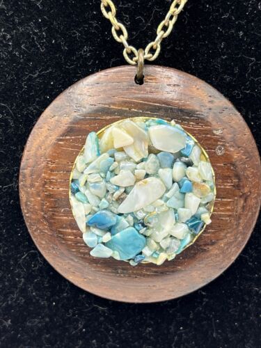Chipped Stone Pendant Wood Quartz Chrysocolla on Gold Tone Chain Fashion Jewelry - Picture 2 of 6