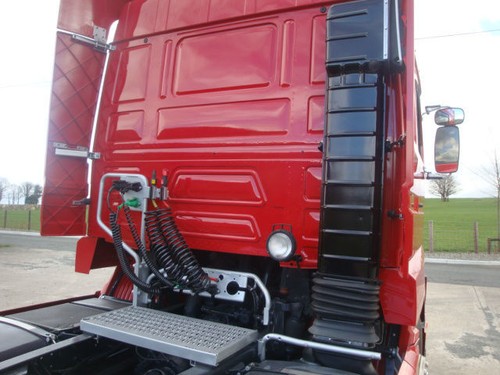1996 SCANIA 143H 450 STREAMLINE 4×2 TRACTOR UNIT - Picture 8 of 12