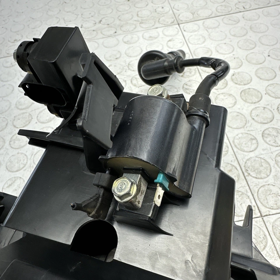 Honda CB300R 2023 Top battery holder 50385K0ADB00 - Image 3 of 4