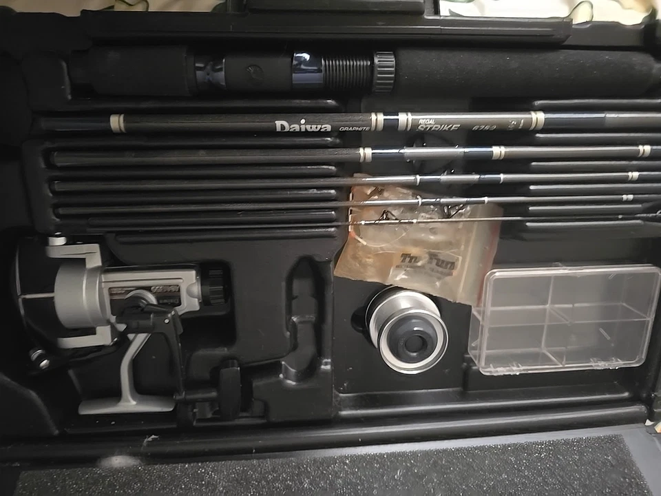 Daiwa Executive Travel Pack  - Image 4 of 4