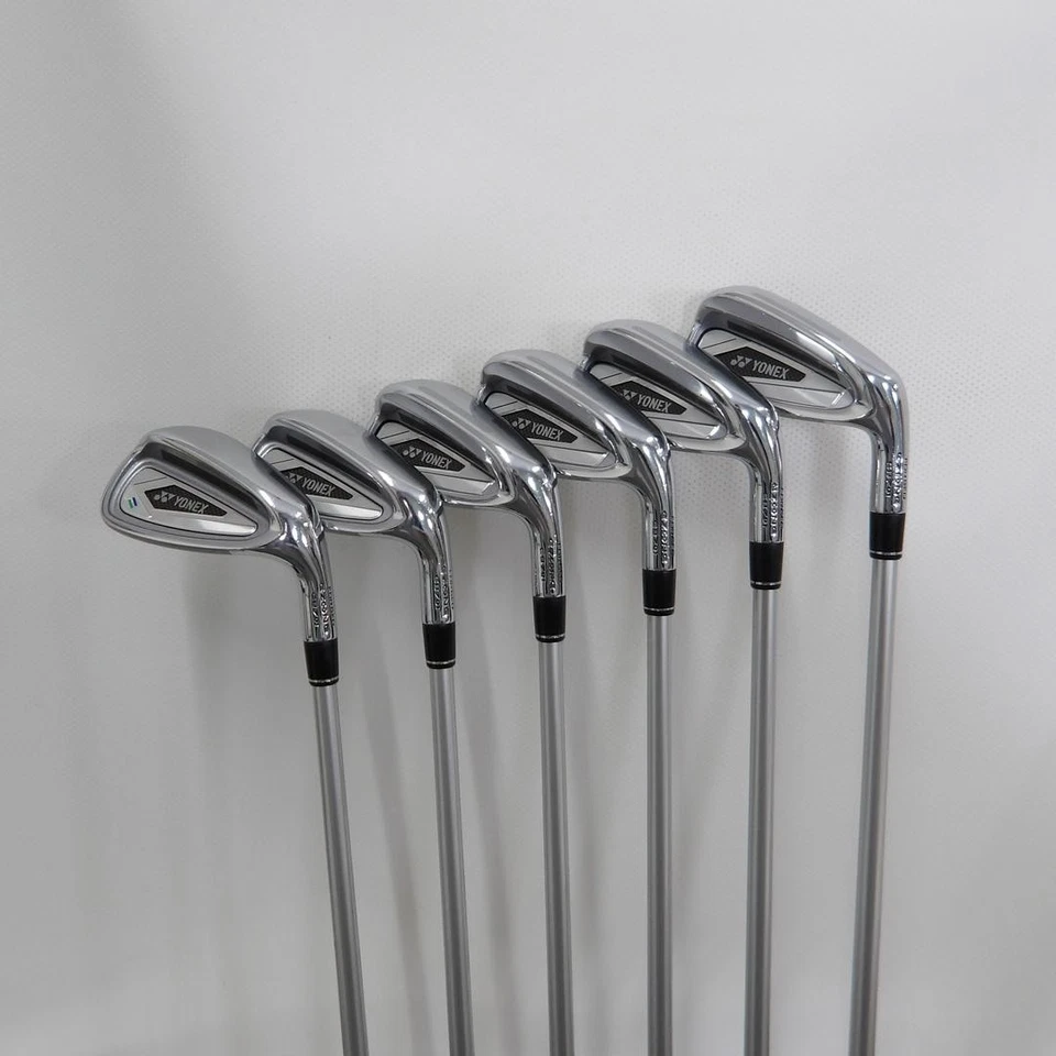 Yonex Iron Set EZONE CB 701 FORGED Stiff YONEX NST 400 6 pieces - Image 2 of 4