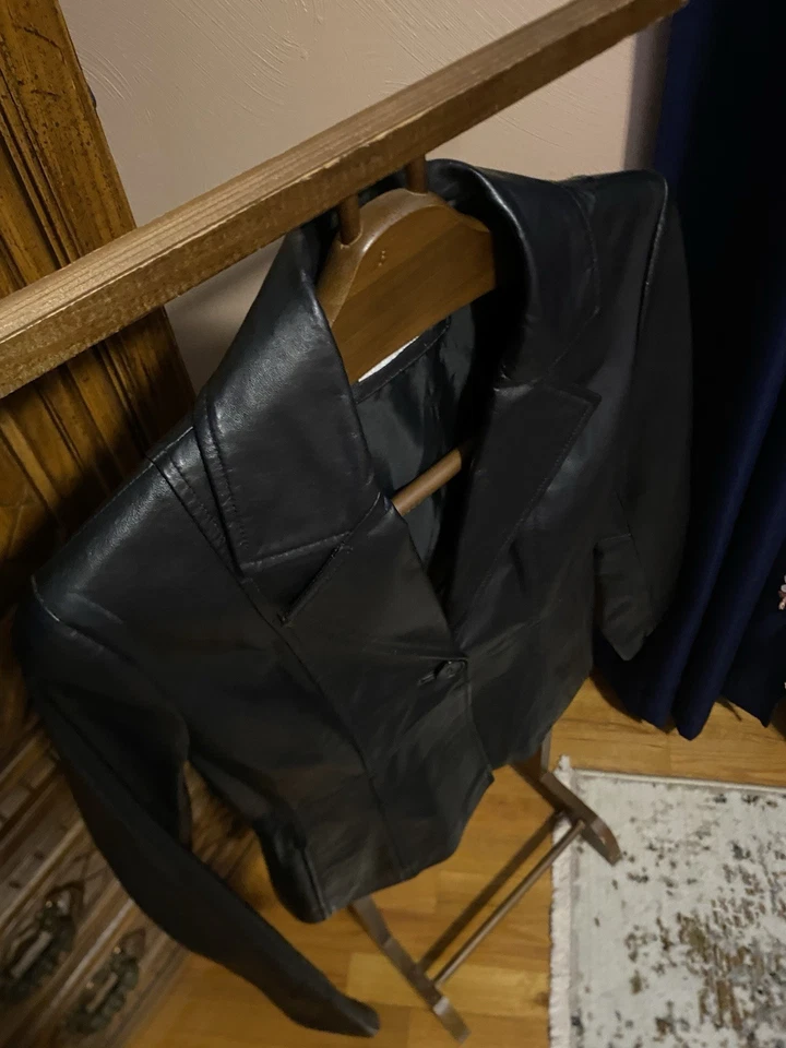 Chaqueta corta de cuero negra Spiegel de colección para mujer talla S talla M excelente/leer  Foto 3 de 4