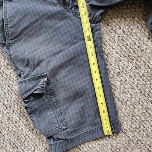 Levi's Silver Tab Cargo Shorts - Houndstooth - Picture 12 of 12