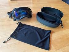 Adjustable Dog Sunglasses Goggles Eye Wear w/ Soft Pouch & Zippered Case