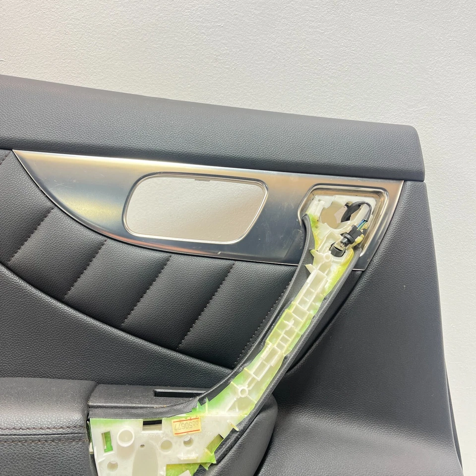 10 INFINITI FX35 NEGRO PUERTA TRASERA IZQUIERDA LADO CONDUCTOR PANEL INTERIOR CUBIERTA MOLDURA OEM Foto 3 de 4