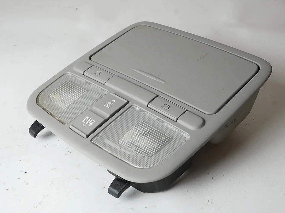 2006 - 2011 Hyundai Azera Domelight Lamp Overhead Console Interior 928203L100 - Image 3 of 4