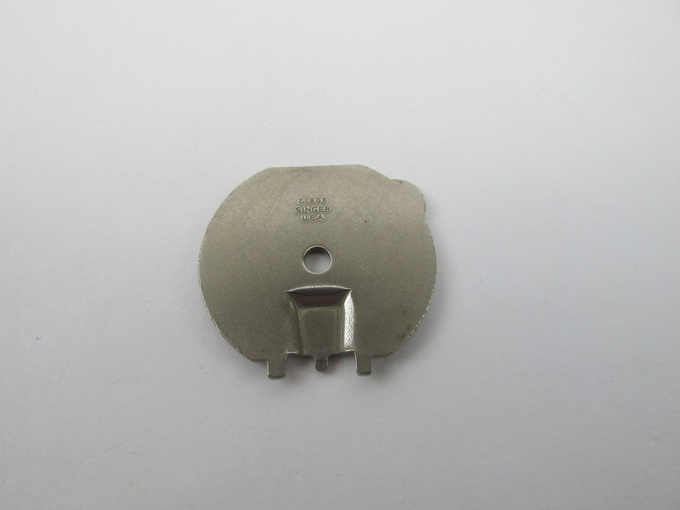Singer Sewing Machine Chain Stitch Fitting/Bobbin Case Cover 21906 eBay