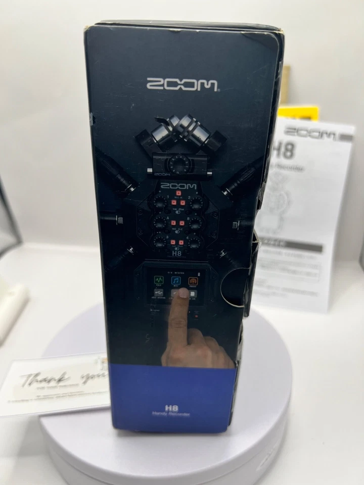 ZOOM H8 Handy Recorder 8-Channel Recorder for Podcasting, Music Production - Image 3 of 4