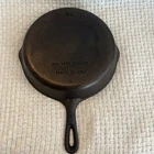 Unmarked Wagner Ware 10 1/2 Inch #8 Cast Iron Skillet Restored