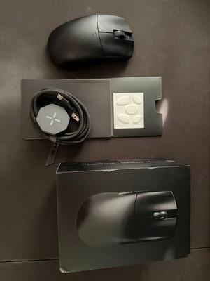 Hitscan Hyperlight Wireless Lightweight Gaming Mouse