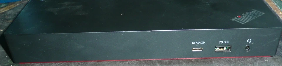 Estación de acoplamiento universal Lenovo ThinkPad 40B0 Thunderbolt 4 5D21C04010 Foto 2 de 3