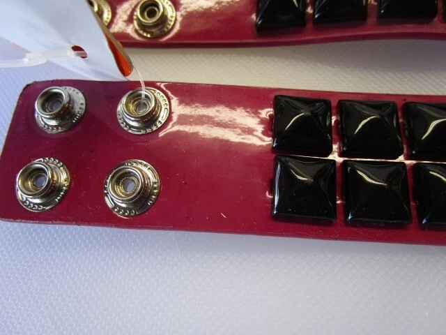 (4) PULSERAS PULSERAS ROSA INTENSO VIRGEN ATLÁNTICO PROMOCIONALES Rock Gótico Punk Foto 3 de 4