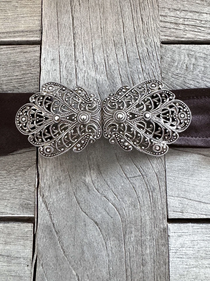 elegante altsilberne Trachten Schliesse aus Metall 100mmx45mm Steg 30mm - Bild 4 von 4