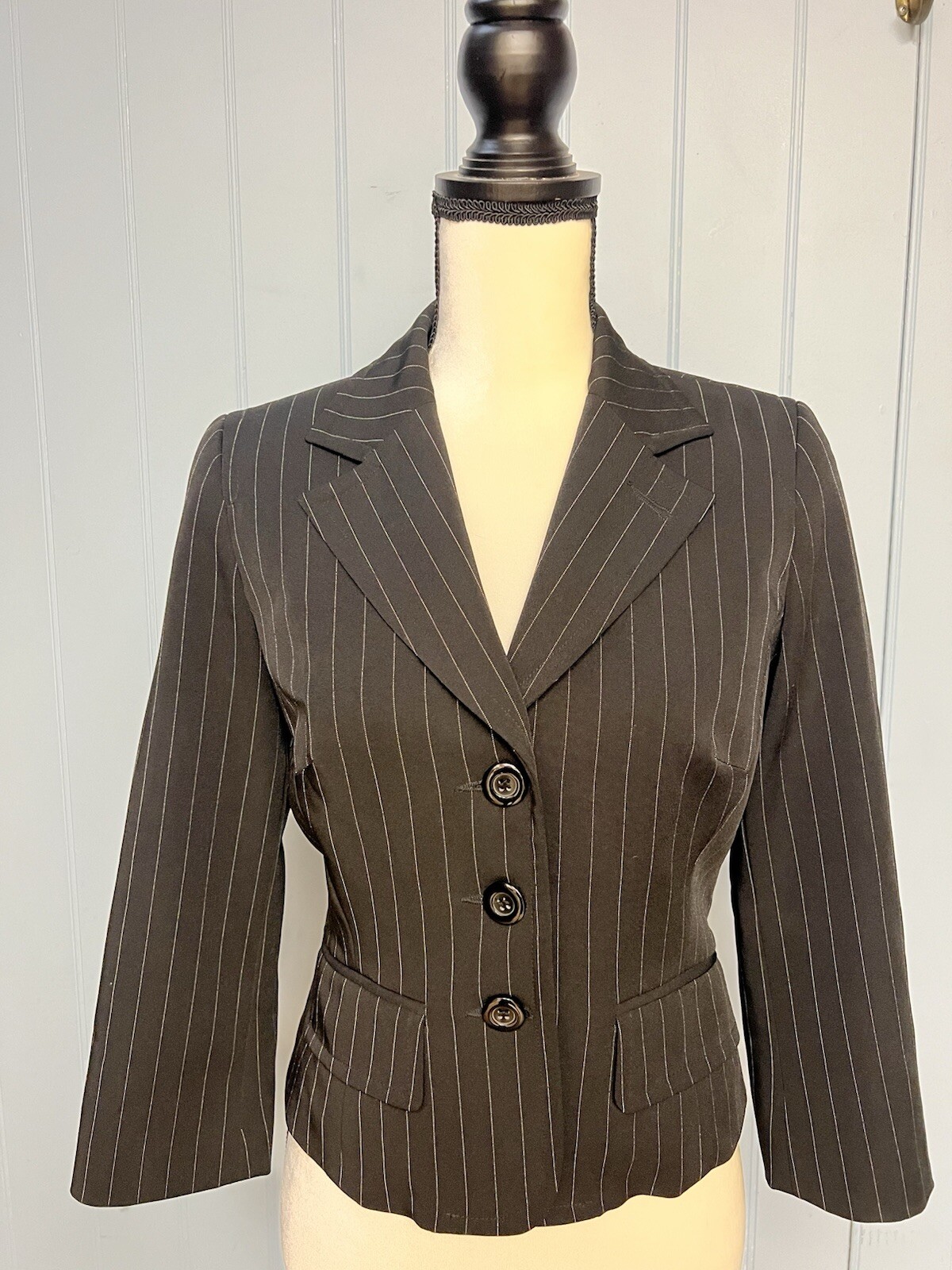 Bebe Three Button Closure Lined Shoulder Padded S… - image 1