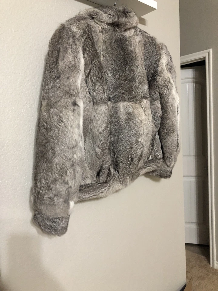 bermans fur coat size Small - Image 4 of 4