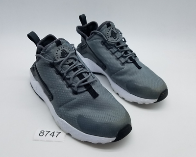 nike huarache ultra size 10