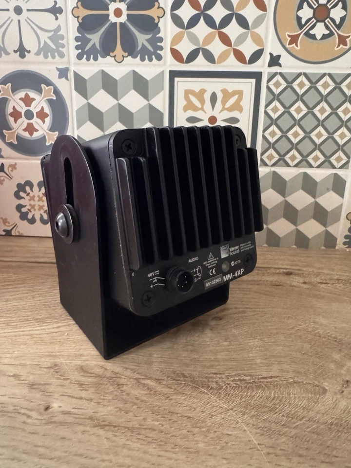 Meyer Sound MM-4 XP Miniatur Lautsprecher in schwarz  - Bild 2 von 3