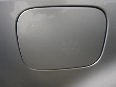 FUEL FILLER DOOR Audi A6 2001 01 Silver 492289 - Image 1 of 4