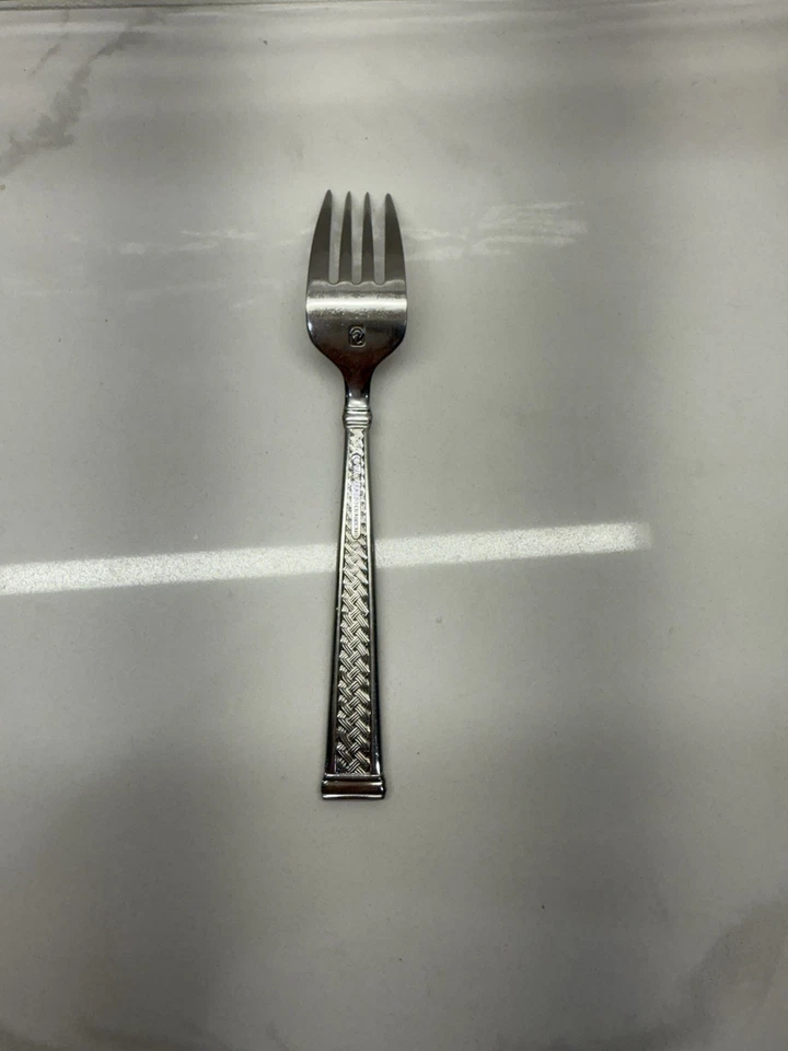 Tenedor para ensaladas Waterford Kells de acero inoxidable usado en excelente estado Foto 2 de 3