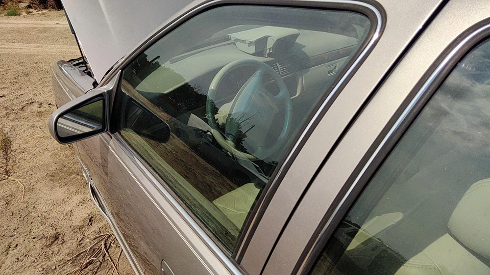 Cadillac Deville 1994-1999 conductor ventana delantera izquierda puerta vidrio fabricante original 20753361 Foto 2 de 2