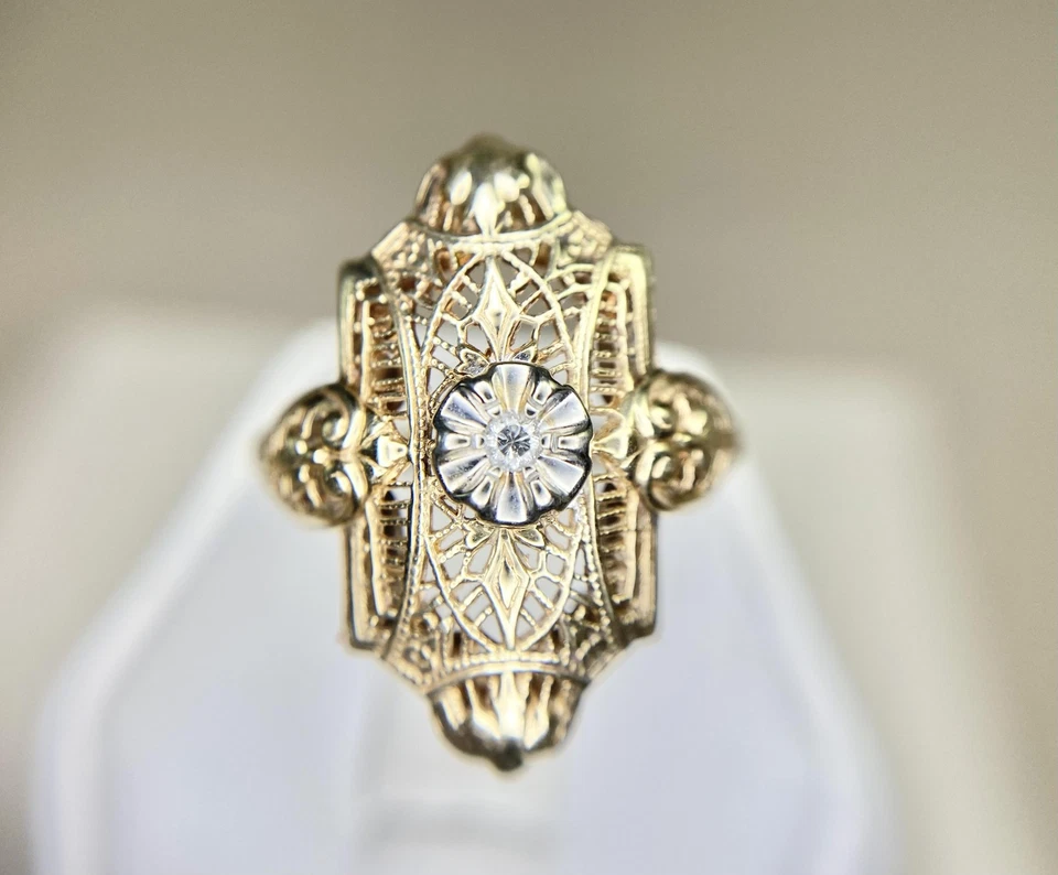 Vintage Art Deco 10k Yellow Gold Natural Diamond Filigree Shield Ring - Image 3 of 4