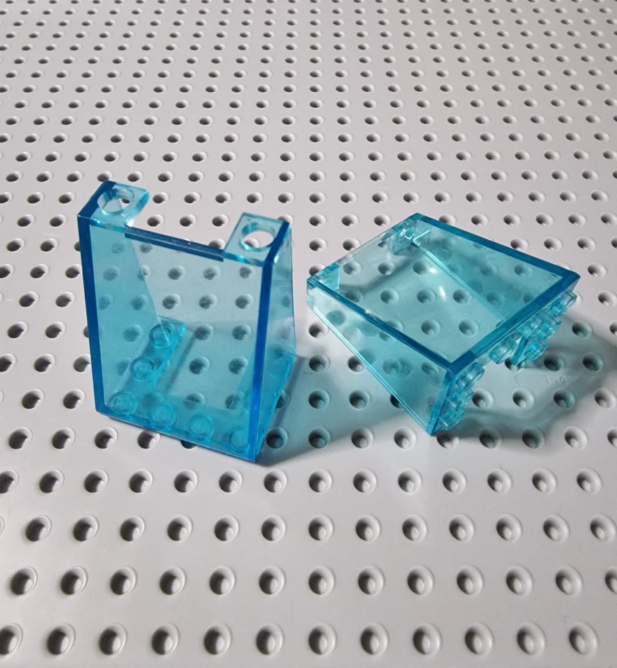 Lego Windschutzscheibe Scheibe 2x Transparent Blau 3x4x4 Auto 4872 7894 3182 R4 - Bild 1 von 1