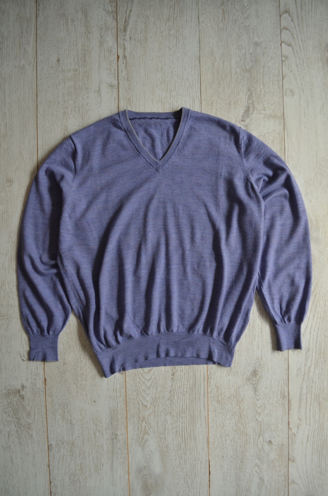 Brunello Cucinelli Men's V-Neck Wool-Cashmere Sweater Size 50-Small / Blue Color