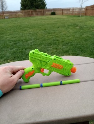 Unbranded Single Shot Dart Blaster (Works) Includes 3 Darts 