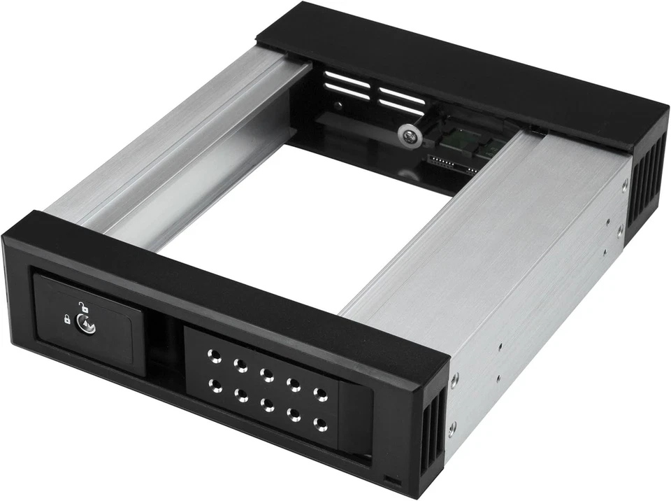 Durable Trayless Hard Drive Hot Swap Bay for 3.5" Drives - Secure & Versatile - Image 3 of 4