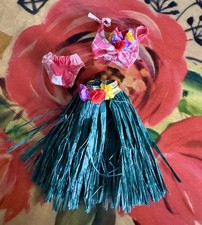 Vintage Barbie in Hawaii Grass Hula Skirt Flower Floral Lei Bikini Beach Set