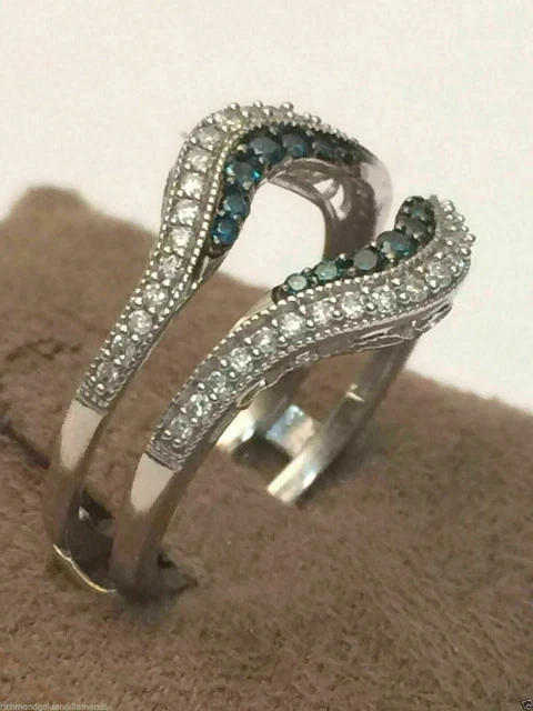 Покрытое белым золотом круглое кольцо с созданным в лаборатории голубым топазом 2,00 карата 14 карат - Изображение 2 из 4